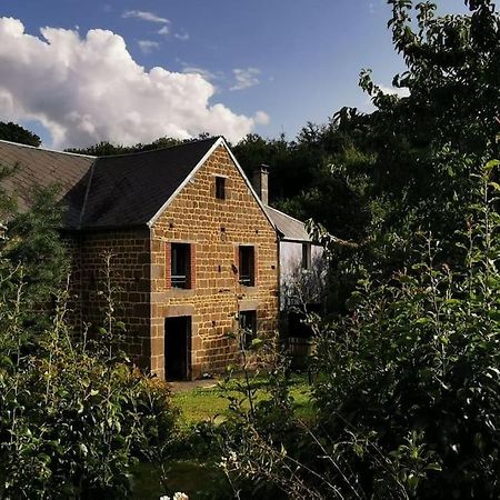 فيلا Le Moulin Des Rivieres Breel المظهر الخارجي الصورة